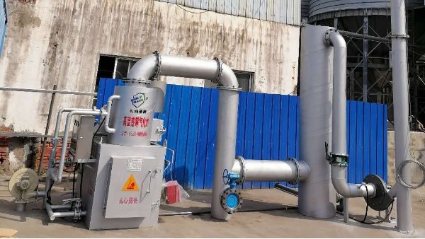 Pyrolysis waste incinerator